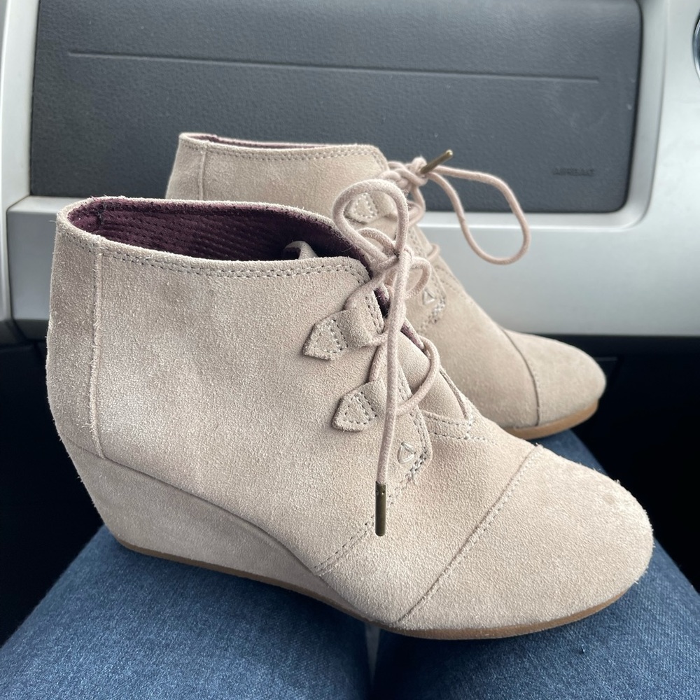 toms wedges